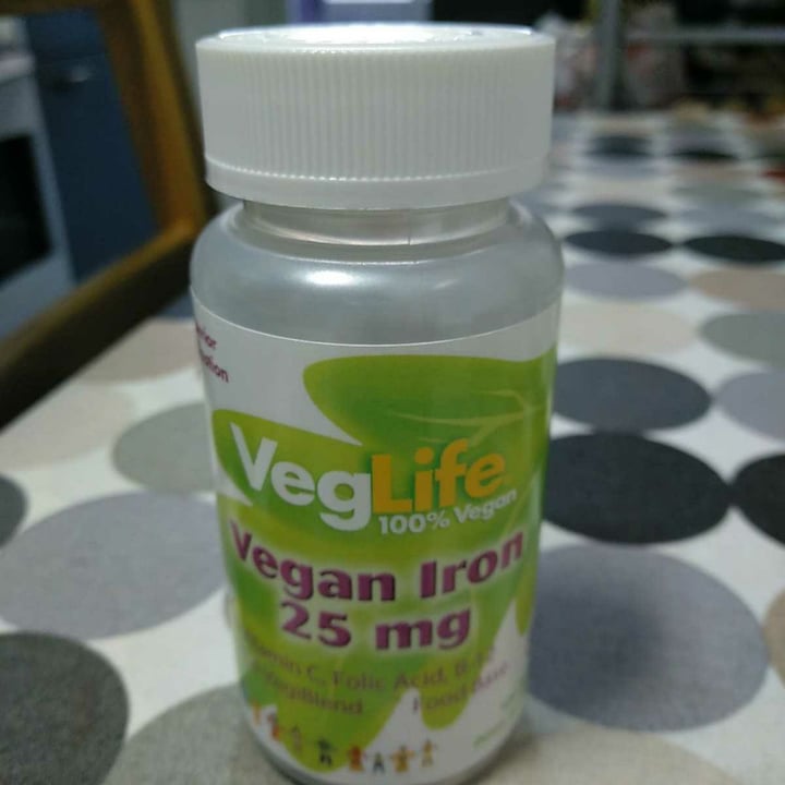 photo of VegLife | Nutraceutical Vegan Iron 25mg shared by @salvatorembel on  05 Jan 2020 - review