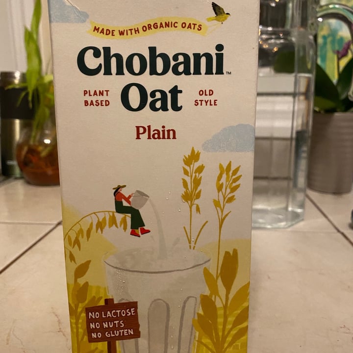 photo of Chobani Oat milk plain shared by @sandra741219 on  11 Aug 2021 - review