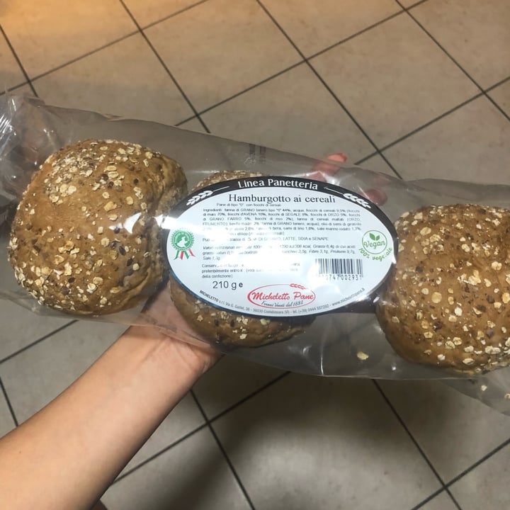review photo of Micheletto Pane Hamburgotto ai cereali shared by @mamartix on 22 Aug 2022 - review