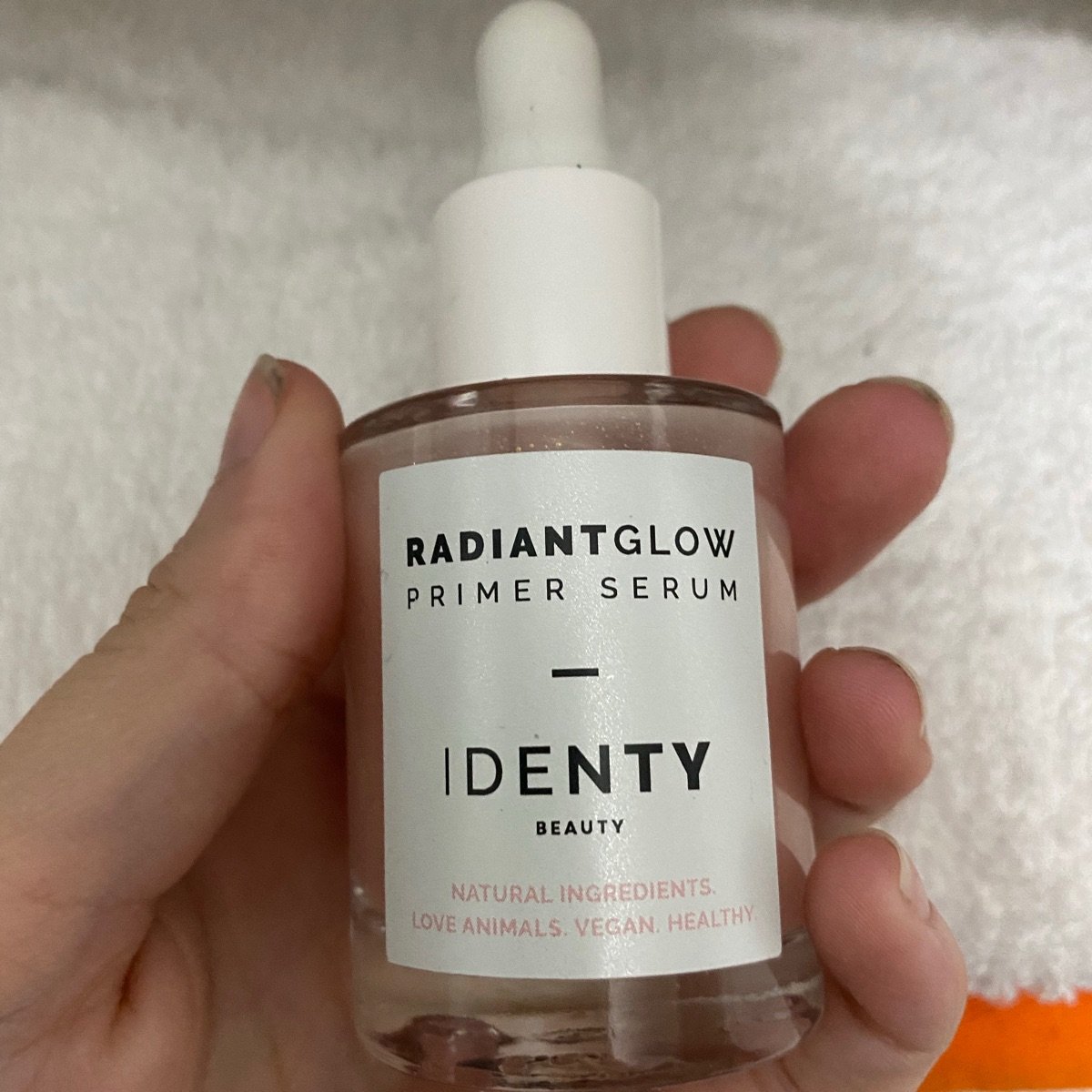 Identy beauty Radiant Glow Primer Serum Reviews abillion