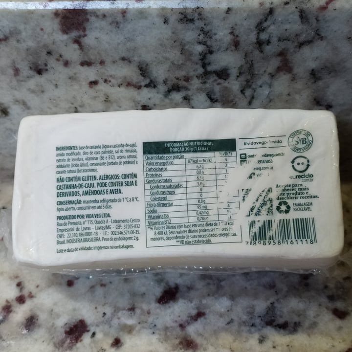 review photo of Vida Veg Queijo Veg Muçarela de Castanha de Caju shared by @valdirscors on 05 Jul 2022 - review