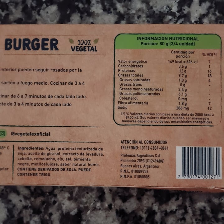photo of Vegetalex Burger 100% Vegetal shared by @maripau on  22 Jun 2022 - review