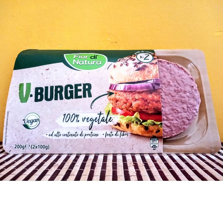 photo of Fior di Natura V-Burger shared by @dselisa on  03 Nov 2022 - review