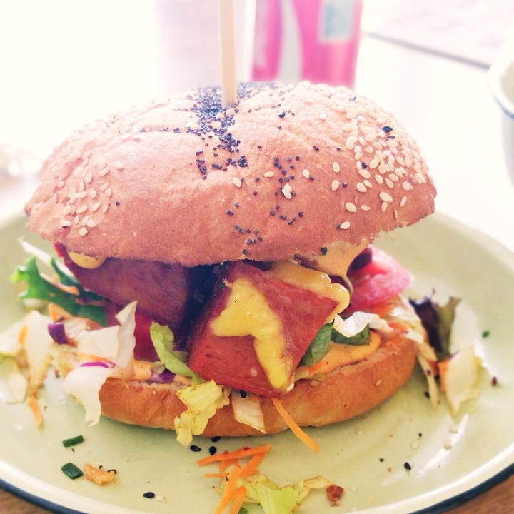 review photo of Lekker Vegan Kyalami On Main Lekker Meaty shared by @sharkyy on 13 Nov 2020 - review