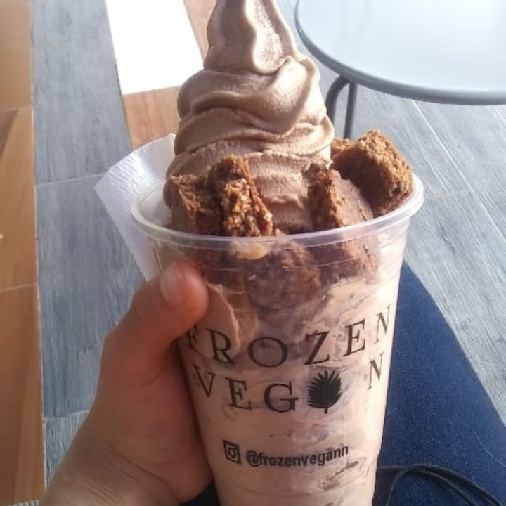 photo of Frozen Vegan Helado shared by @domenique on  25 Mar 2021 - review