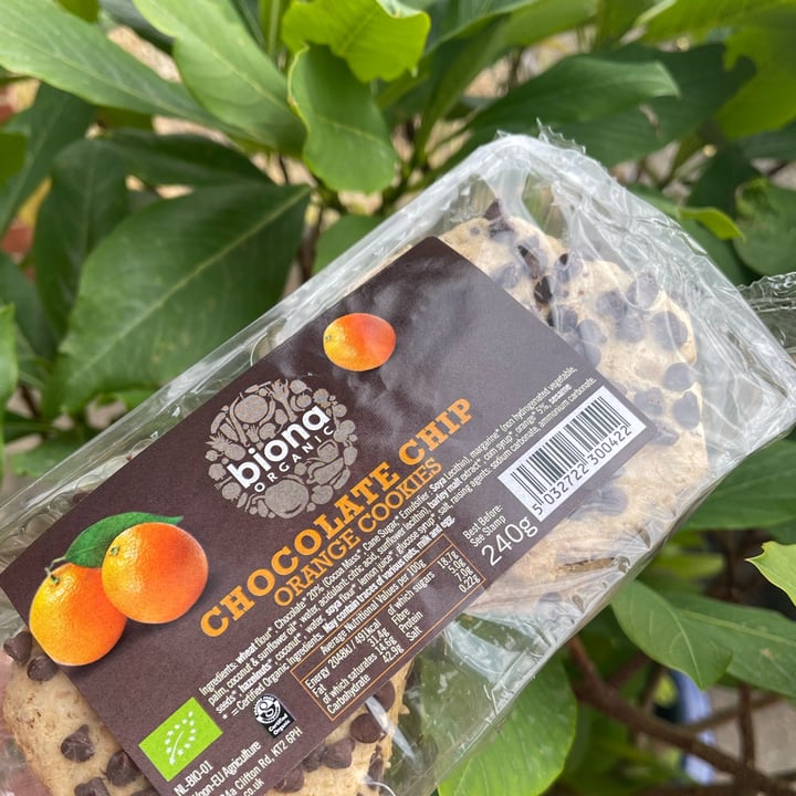 photo of Biona Chocolate chip orange cookies shared by @familywanderful on  19 Jun 2022 - review
