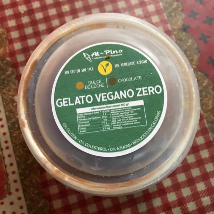 review photo of Heladeria Al-pino Helado Chocolate-Dulce de Leche shared by @micaasierra on 30 Jan 2021 - review