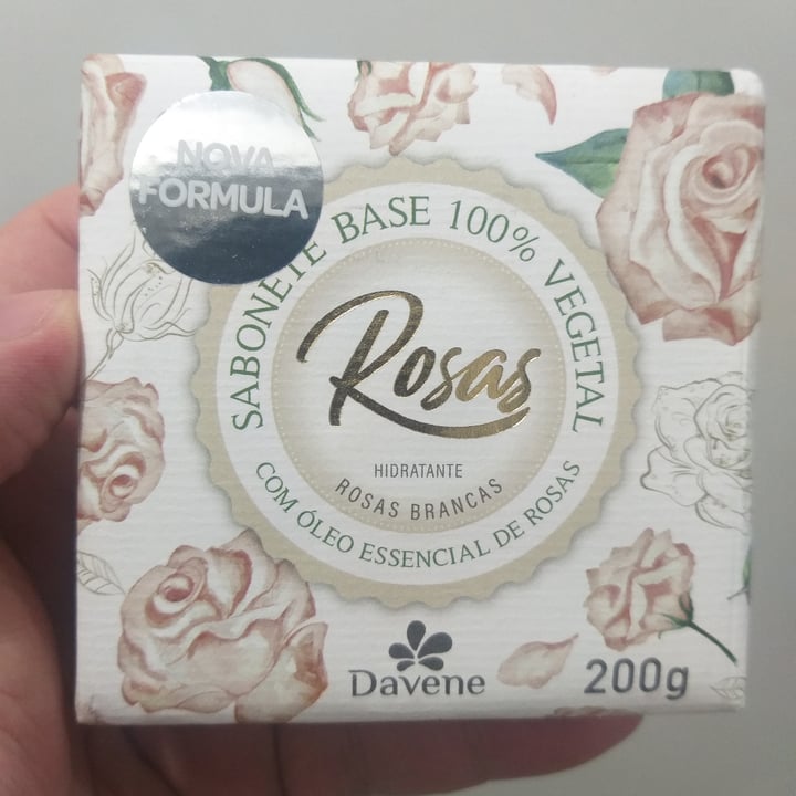photo of Davene Sabonete Rosas Brancas shared by @marciorocha on  06 Jul 2021 - review