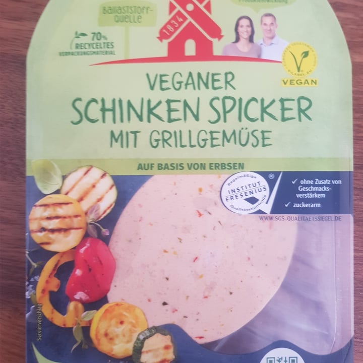 photo of Rügenwalder Mühle Veganer Schinken Spicker mit Grillgemüse shared by @melmey on  17 Jul 2021 - review