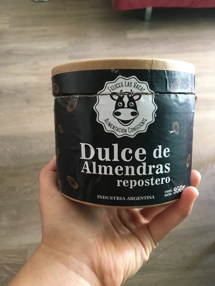 review photo of Felices Las Vacas Untable de Almendras Sabor Dulce de Leche Repostero shared by @lanutricami on 28 Feb 2020 - review