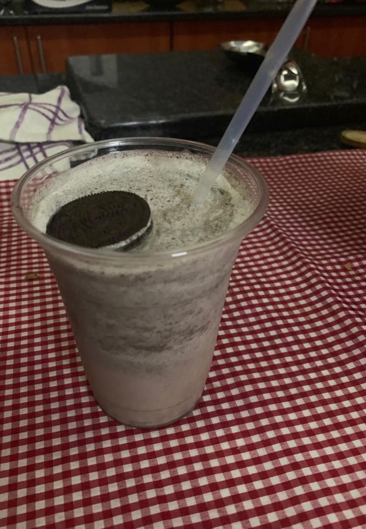 photo of Hudsons The Burger Joint (Hazelwood) Vegan Oreo Milkshake shared by @chironix on  20 Sep 2019 - review
