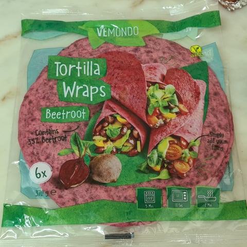 Tortilla wraps beetroot