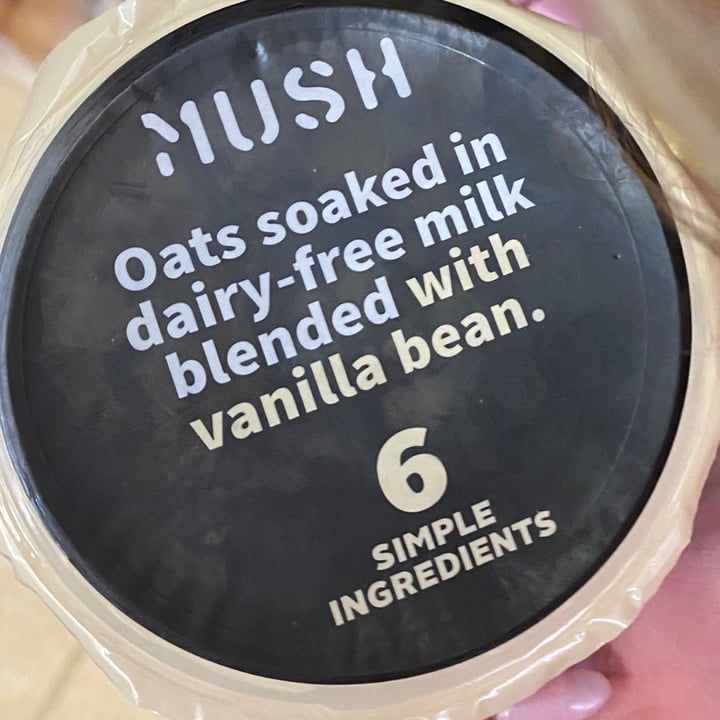 photo of Mush Oats Vanilla almond shared by @alexandrasolum on  27 Jul 2021 - review