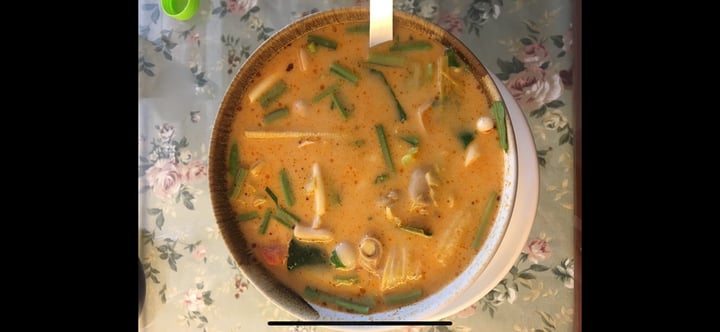 photo of May Veggie Home Tom Yum Soup With Vegan Sprimp And Coconut Meat shared by @giveafudge2day on  27 Nov 2019 - review