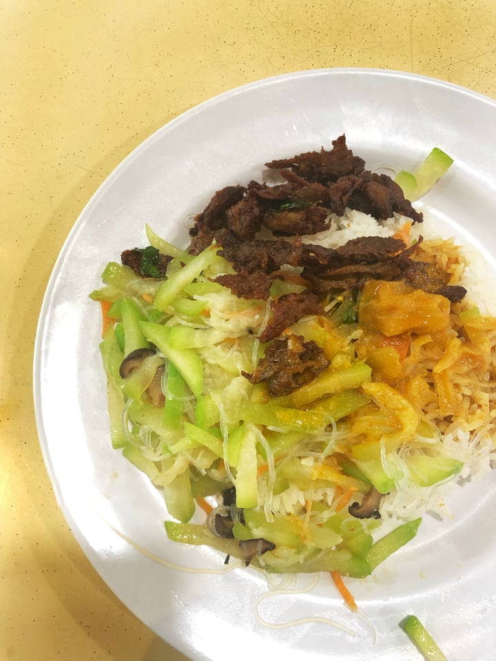 photo of Tanaka Vegetarian (田中素食） Economic rice & dishes shared by @consciouscookieee on  10 Jul 2019 - review