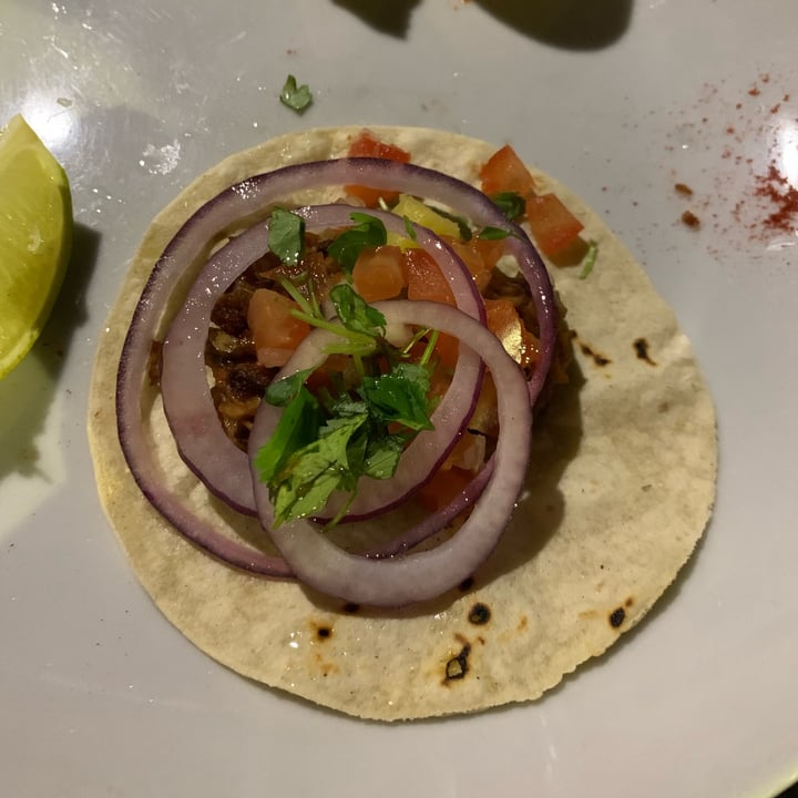 photo of TxuKruT Vegan Bar Tacos Pastor shared by @helenpfuertes on  16 Jan 2022 - review