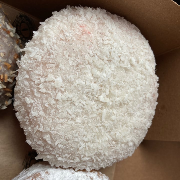 photo of Donut Monster Coconut Cream Filled shared by @chloslo on  15 Nov 2021 - review