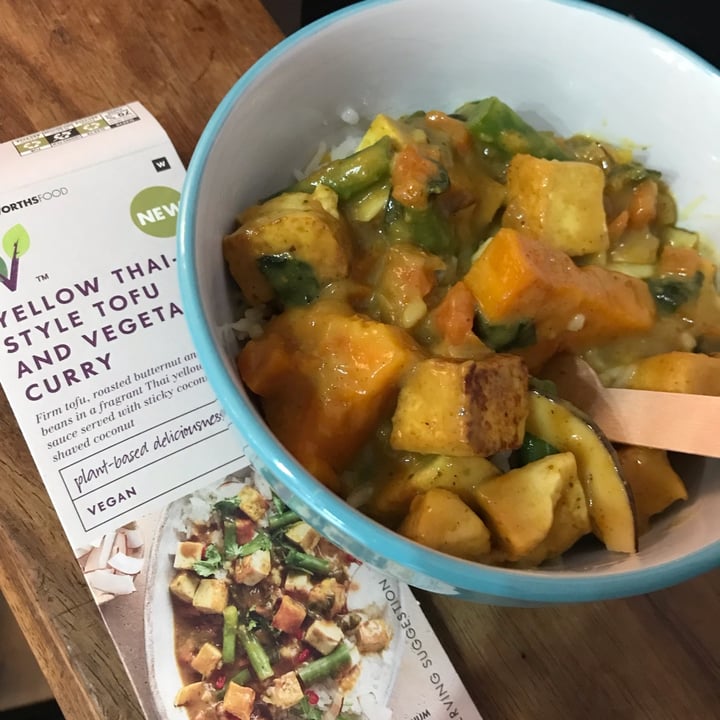 photo of Woolworths Food Yellow Thai-style Tofu and Vegetable Curry shared by @skybadger on  16 Mar 2022 - review