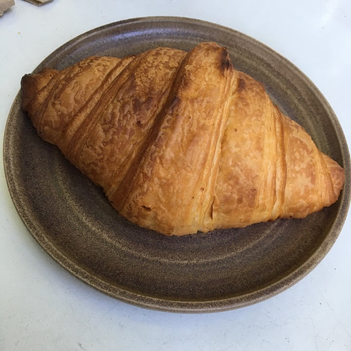 photo of Bioma plant based café Croissant shared by @catalinabuffarini on  21 Nov 2021 - review