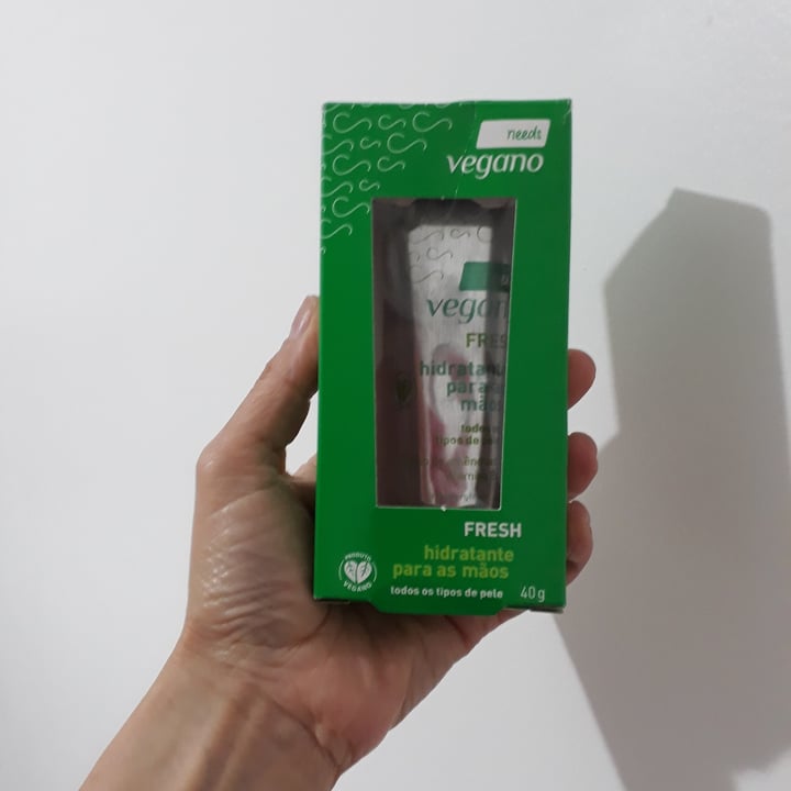 review photo of Vegan by Needs Creme Para As Mãos Fresh shared by @giselenishikava on 12 Oct 2022 - review