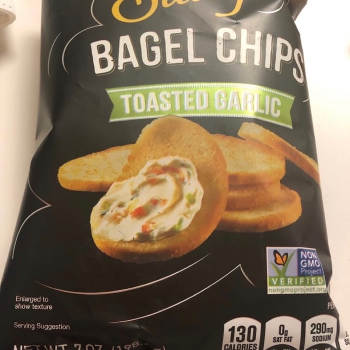 photo of Stacy's Bagel Chips Toasted Garlic shared by @yogafanatic on  10 Oct 2020 - review