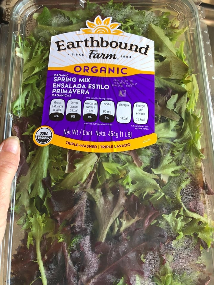 review photo of Earthbound Farm Organic Spring Mix Salad shared by @jenaolio on 21 Jan 2020 - review