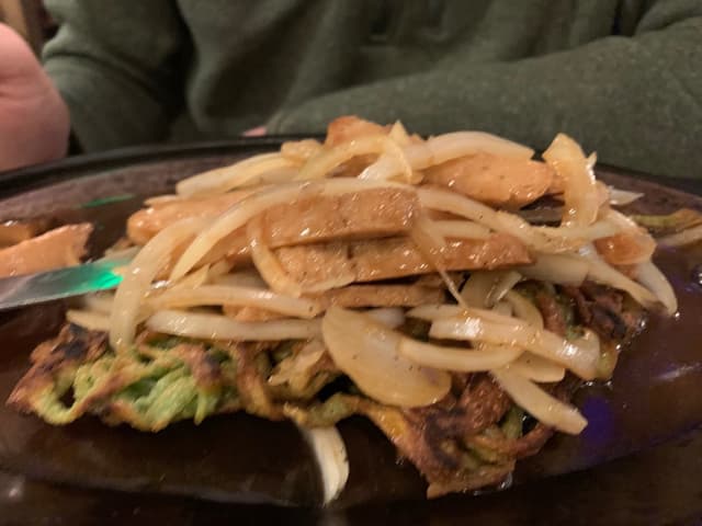 Foto del piatto “Sizzling spinach noodles”