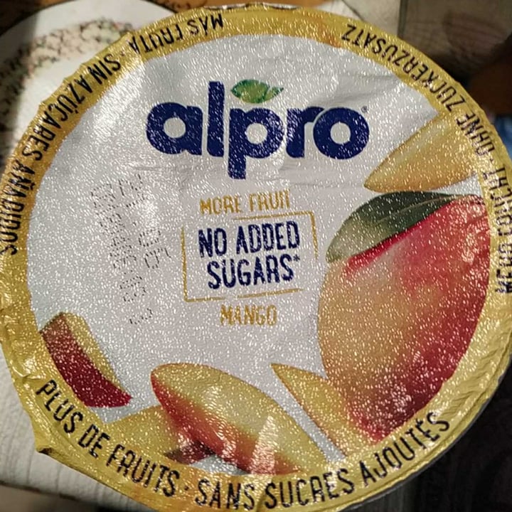 review photo of Alpro Mango Yogurt (No Added Sugars) shared by @lucag on 22 May 2021 - review