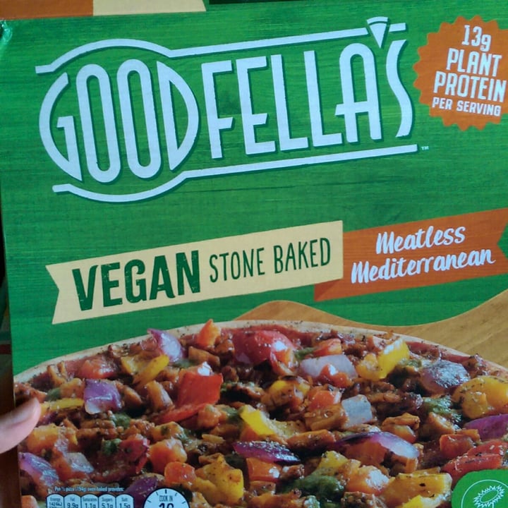 review photo of Goodfella's Meatless Mediterranean Stone Baked Pizza shared by @cpup on 17 May 2020 - review
