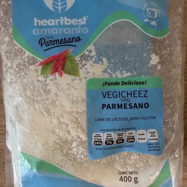 photo of Heartbest Vegicheez Amaranto Tipo Parmesano shared by @agl on  08 May 2020 - review