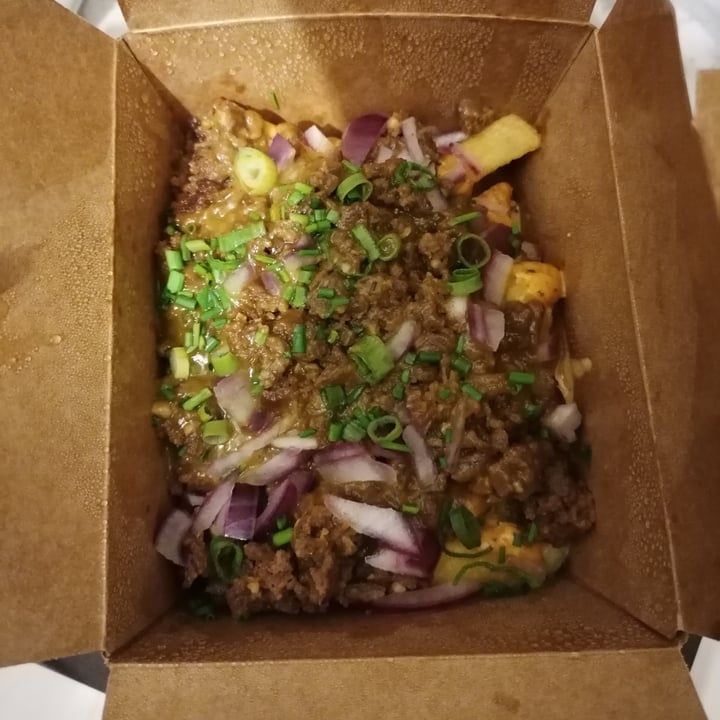 photo of Lekker Vegan Kloof Loaded Fries shared by @rushisushi7 on  24 May 2022 - review