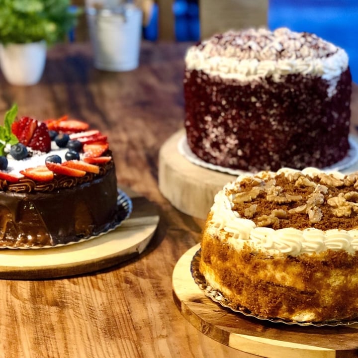 review photo of Dempanadas Vegan cake shared by @ratedvfood on 23 Nov 2019 - review