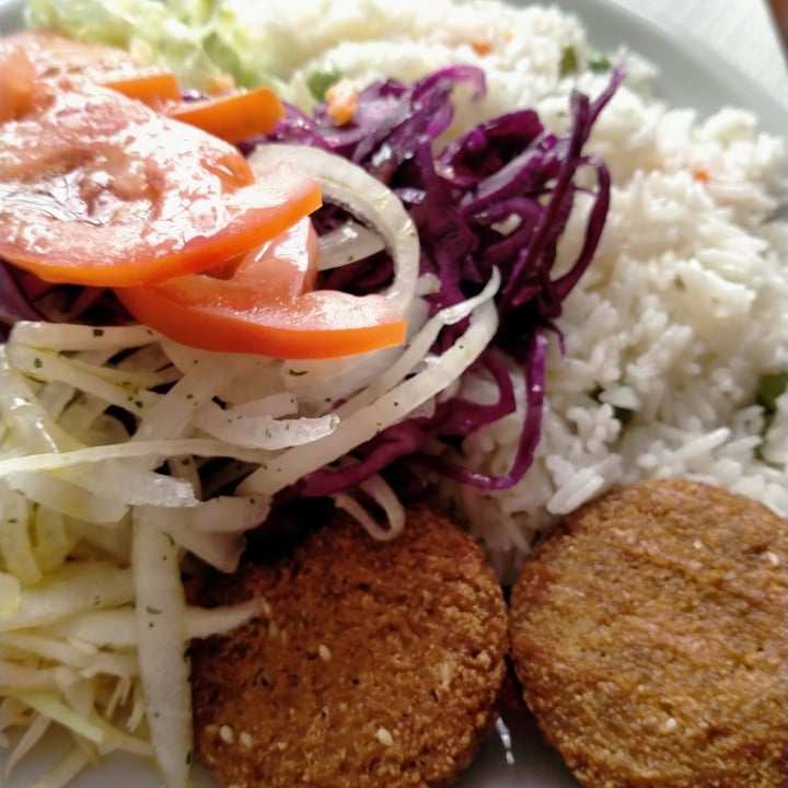 photo of Il cedro kebab Falafel e riso con le verdure shared by @claavit on  14 Apr 2022 - review