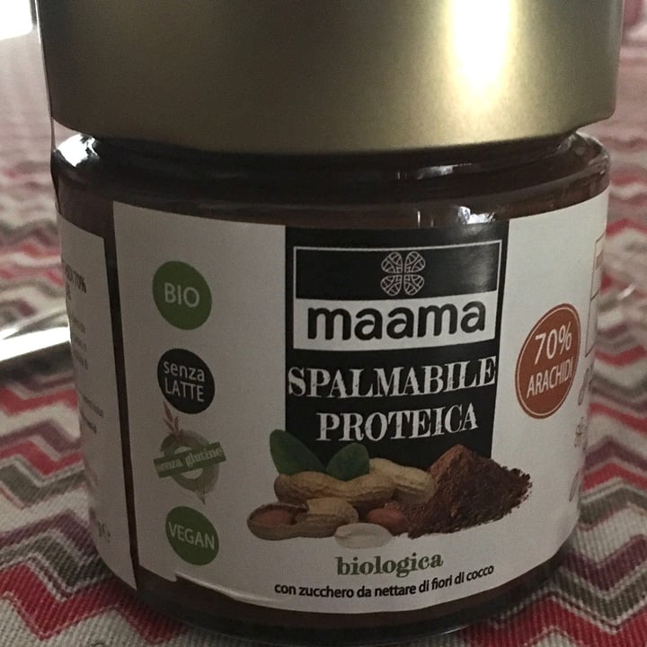 photo of Maama Arachidi e raw cacao shared by @latrivex on  25 Jul 2022 - review