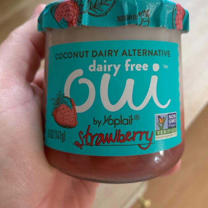 review photo of Yoplait Oui Dairy Free Yogurt shared by @theeffinvegan on 02 Jan 2021 - review