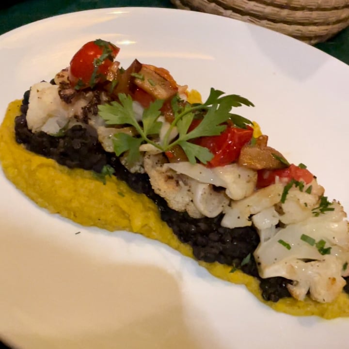 review photo of El Fenn Hotel, Restaurant and Rooftop Bar Cauliflower 2 ways shared by @passportvegan on 03 Dec 2021 - review