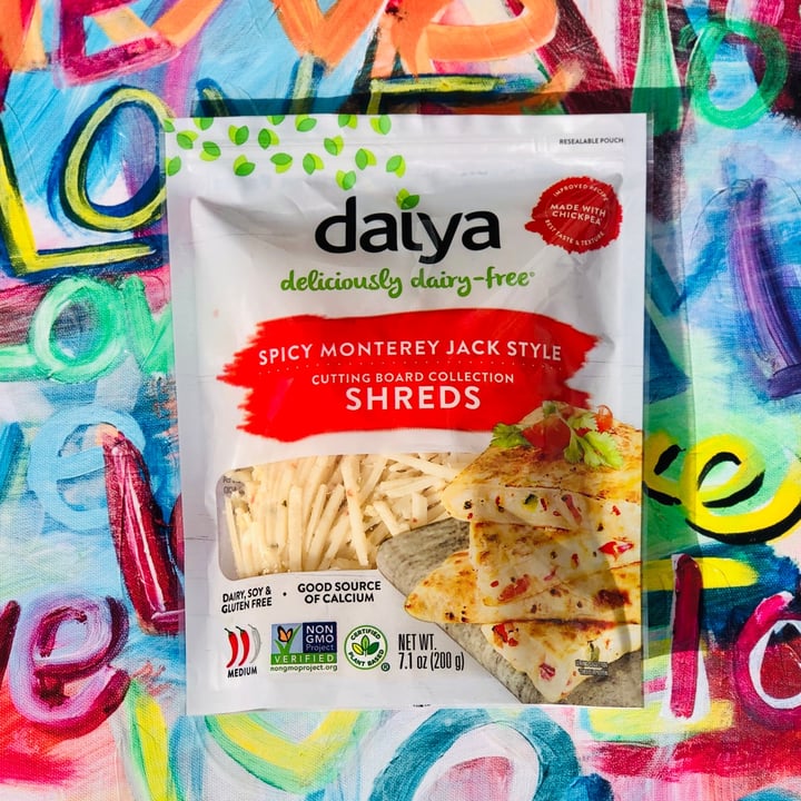 photo of Daiya Spicy Monterey Jack Style Shreds shared by @alexanicole on  15 Mar 2022 - review