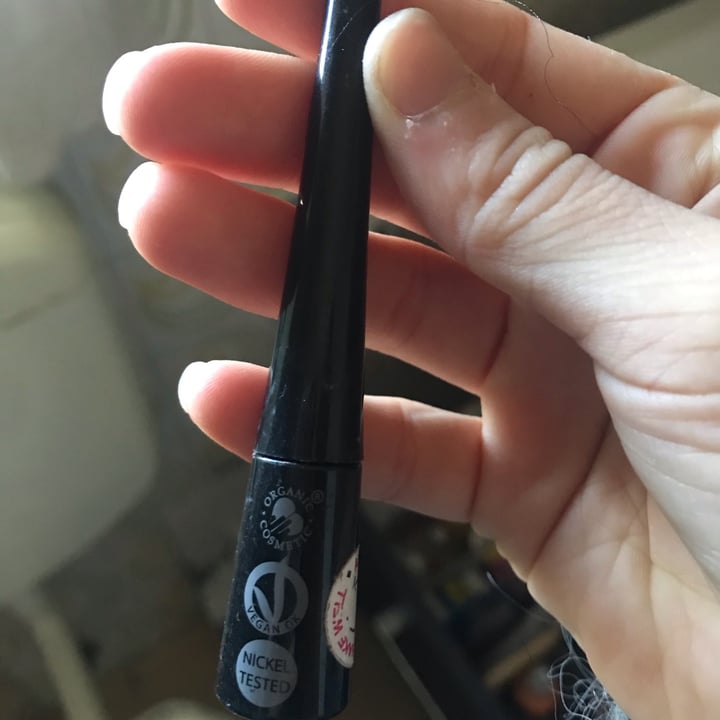 review photo of PuroBIO Cosmetico Eyeliner on fleek shared by @isabelg on 20 Dec 2021 - review
