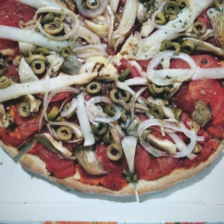review photo of Casa de la Abuela Pizza De Vexetais shared by @kristinamcfield on 26 Sep 2020 - review