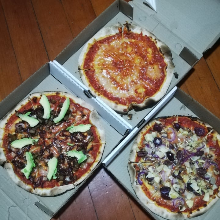 review photo of Jukes Pizza Vegan Yankees Pizza shared by @stelana on 14 Sep 2021 - review
