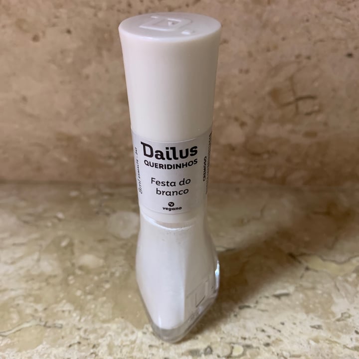 review photo of Dailus Esmalte festa do branco shared by @amariveggie on 14 Sep 2021 - review