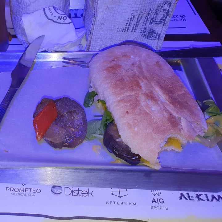 review photo of El Botellon La Plata Sánguche veggie shared by @cintiabowie on 09 Sep 2022 - review