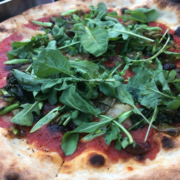 photo of Glen Ellen Star Early girl tomato gazpacho AND Vegan wood oven pizza shared by @somomavegan on  07 Oct 2021 - review