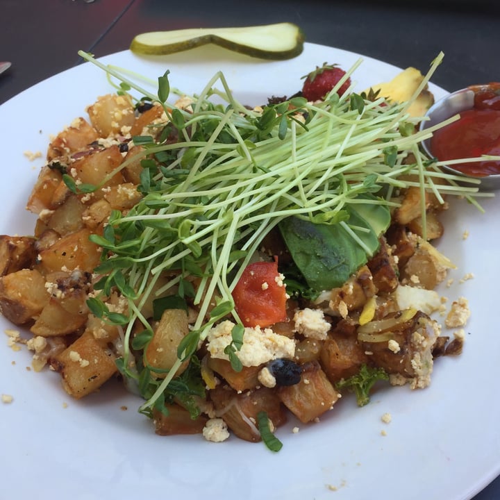 photo of Gabriel's Cafe Hash (a special) shared by @malarky on  18 Aug 2021 - review