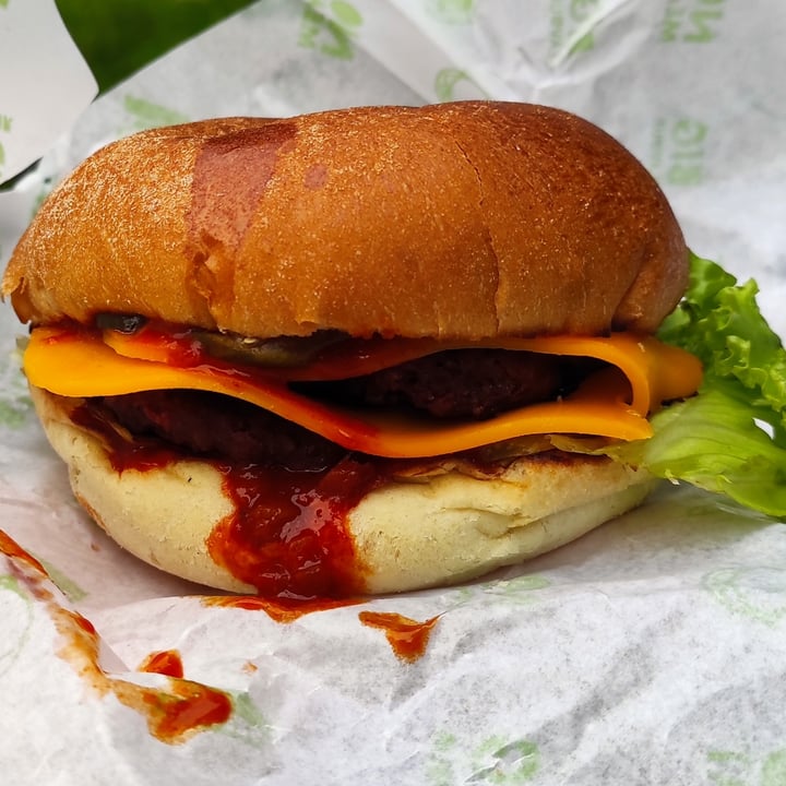 photo of A Burgers: Dirty Vegan Burgers (Delivery only) Spice up your life shared by @fundacionelhogar on  28 Jul 2021 - review