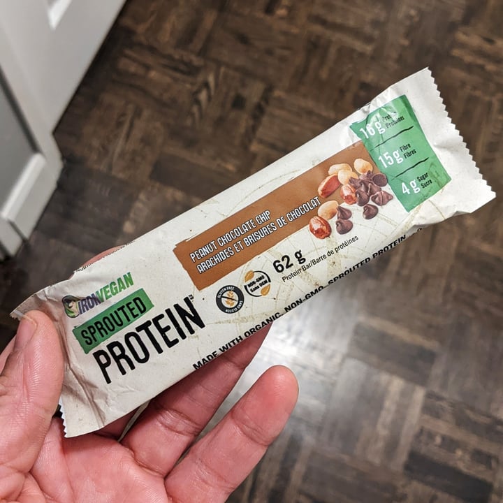 photo of Iron Vegan Sprouted Protein Bar Peanut Chocolate Chip shared by @stormm on  23 Jun 2022 - review