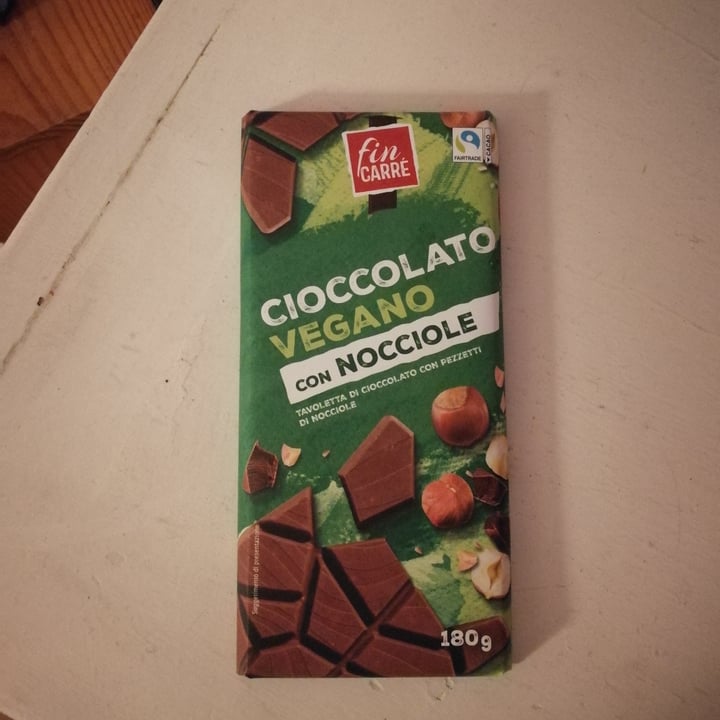photo of Fin Carré Cioccolato con nocciole shared by @giuliabo on  29 Jul 2022 - review