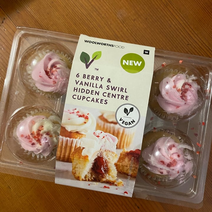 photo of Woolworths Food Berry & Vanilla Swirl Cupcakes shared by @aylasolo on  06 Oct 2021 - review