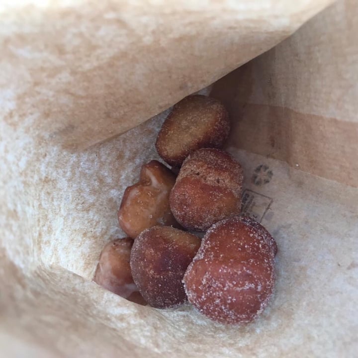review photo of Grumpy & Runt | Little Deli & Donuts Donut Holes shared by @jordyb on 31 Aug 2020 - review