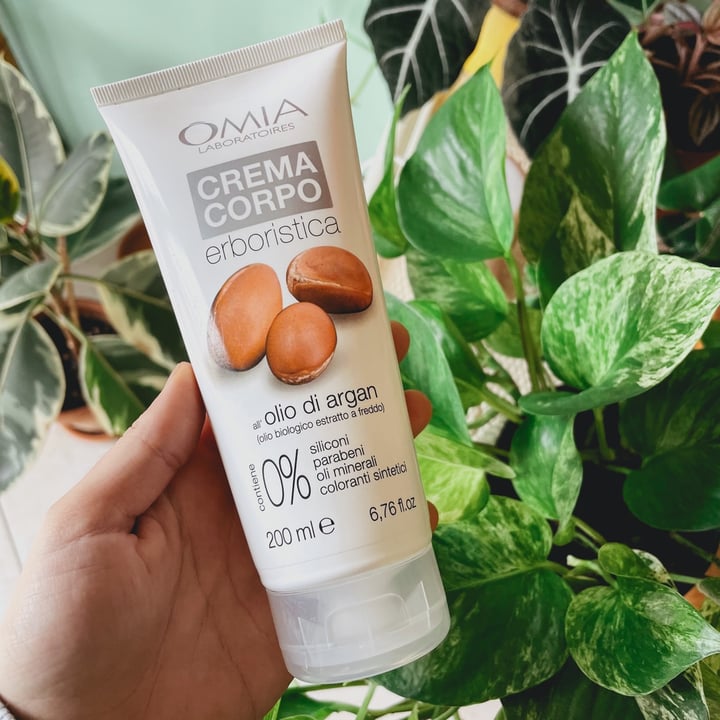 photo of Omia Laboratoires Crema corpo all'olio di argan shared by @misosoup on  28 Oct 2021 - review